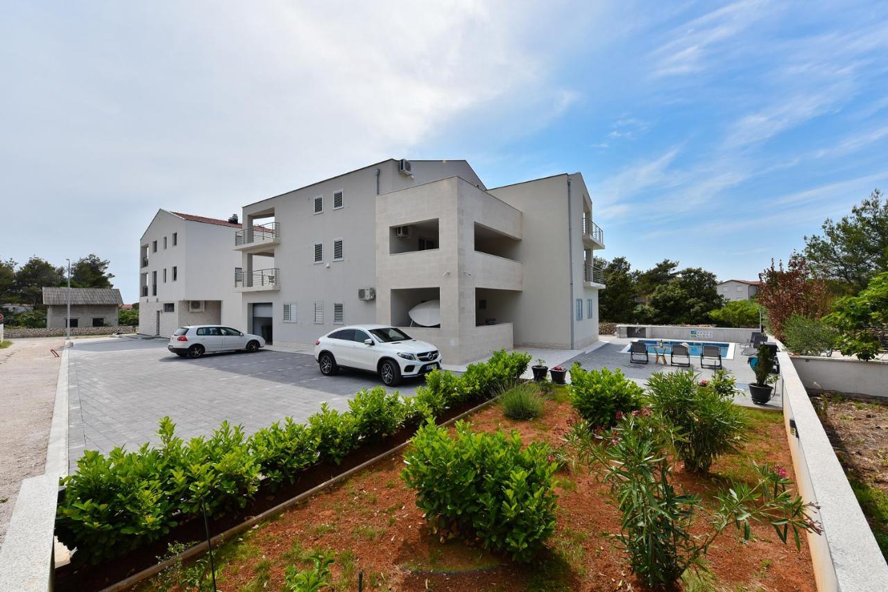 Apartmani Iva Vir Buitenkant foto