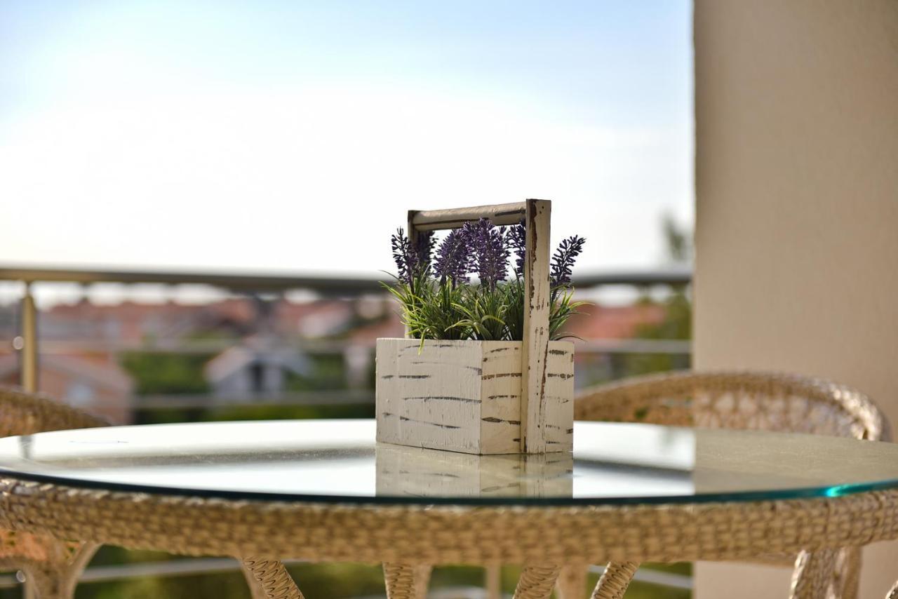 Apartmani Iva Vir Buitenkant foto